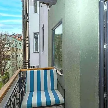 Roe - Taksim Hotel